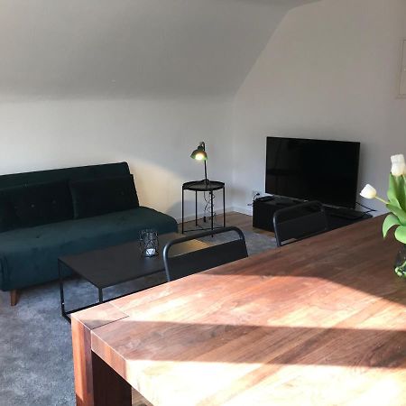 ברגיש גלאדבך Apartment Frankfurt, Top Renoviert, 65Qm Dg מראה חיצוני תמונה